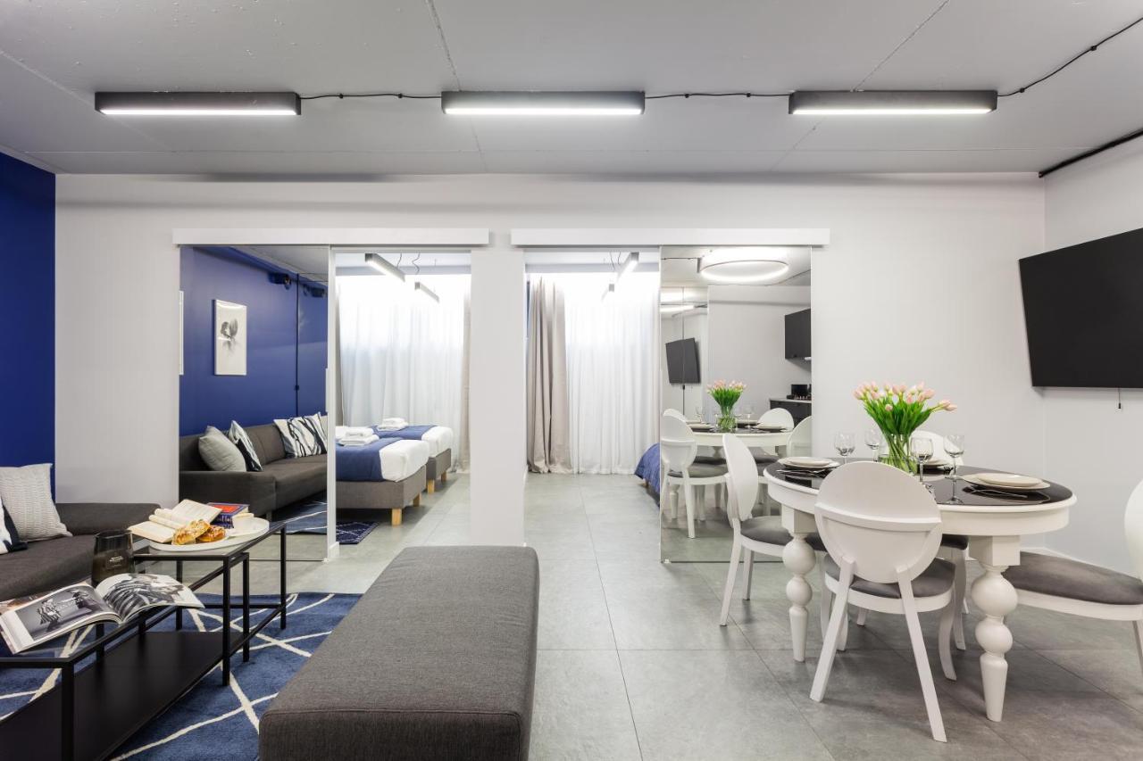 Family Center Apartments คราคูฟ ภายนอก รูปภาพ